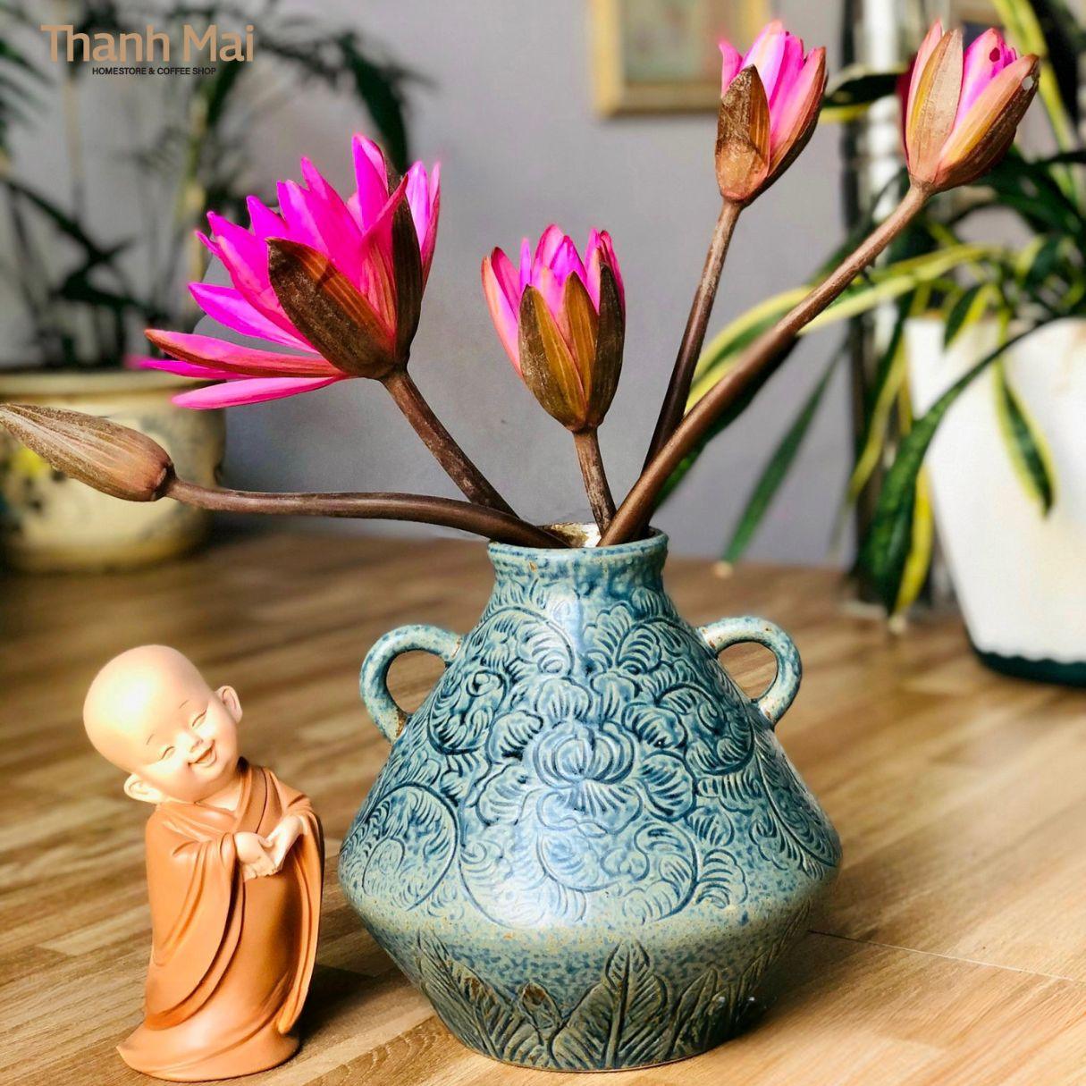 Mẫu bình hoa gốm sứ Bát Tràng tao nhã cắm hoa ngày tết